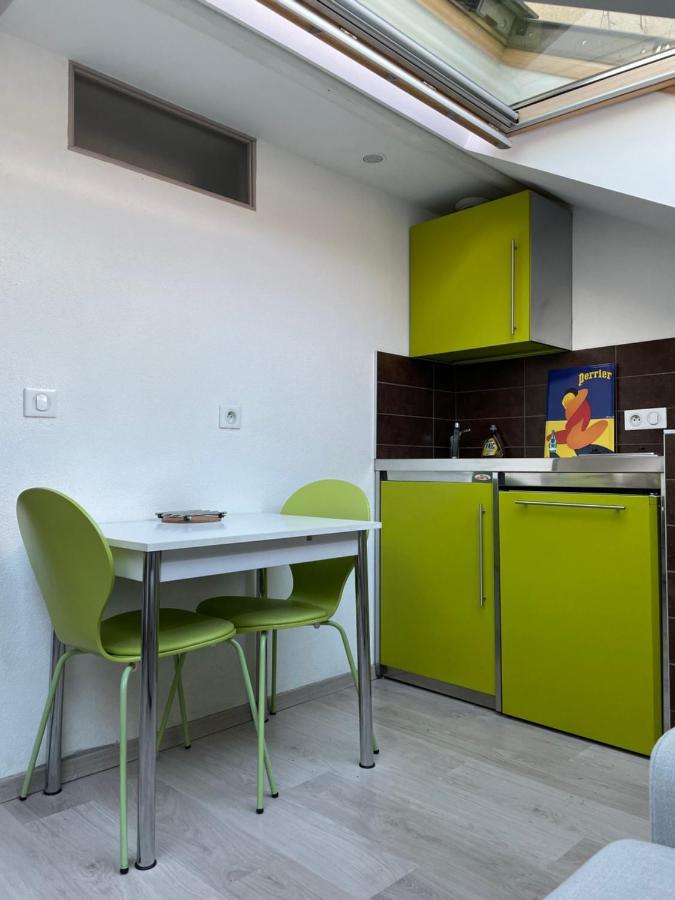 Studio Sous Les Toits Annecy Centre-Ville Exterior photo
